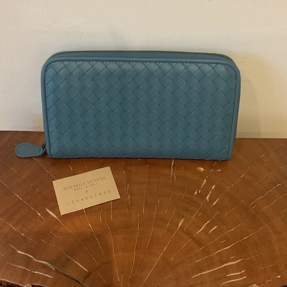 Bottega Veneta Teal Woven Leather Wallet - Picture 2 of 6